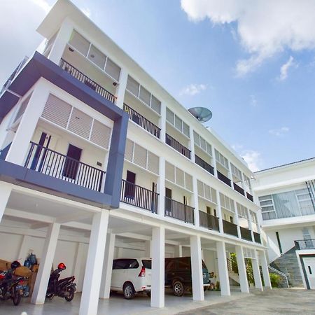 Oyo 3279 Joy Residence Samarinda Εξωτερικό φωτογραφία